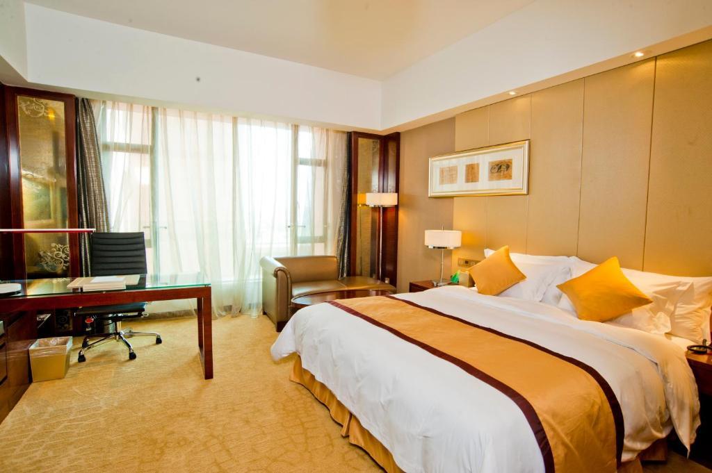 Sovereign Hotel Zhanjiang Værelse billede