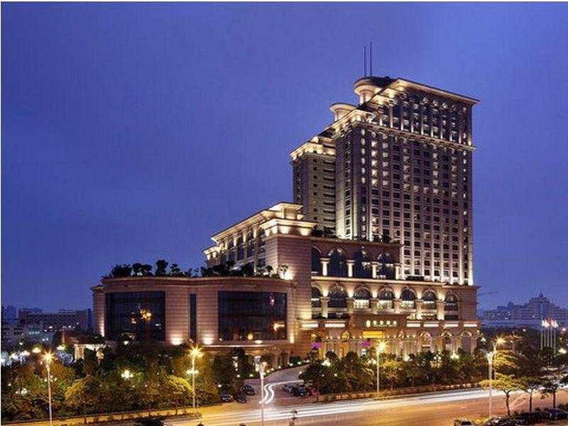 Sovereign Hotel Zhanjiang Eksteriør billede